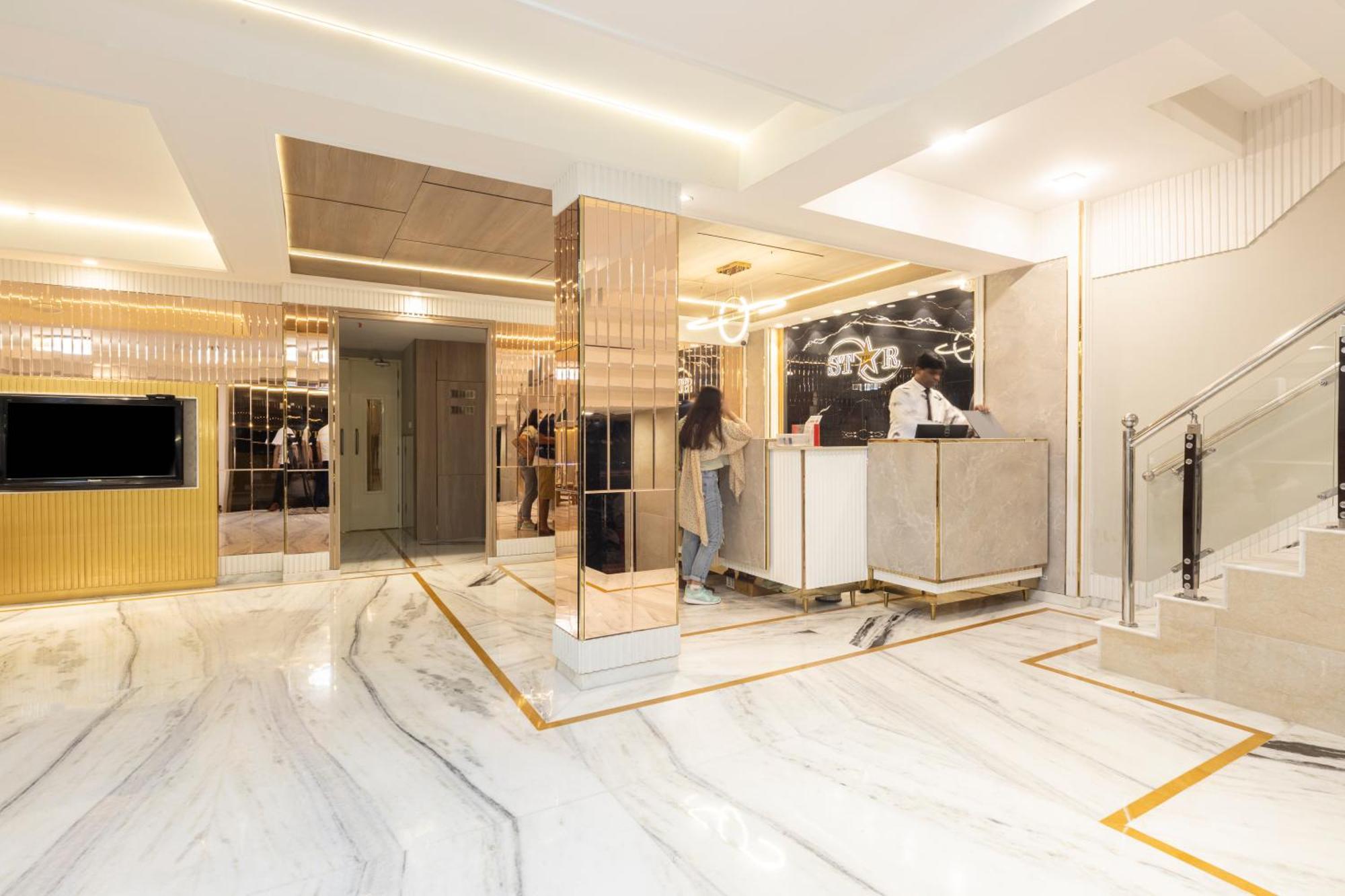 Hotel Aero Star By Star Group นิวเดลี ภายนอก รูปภาพ