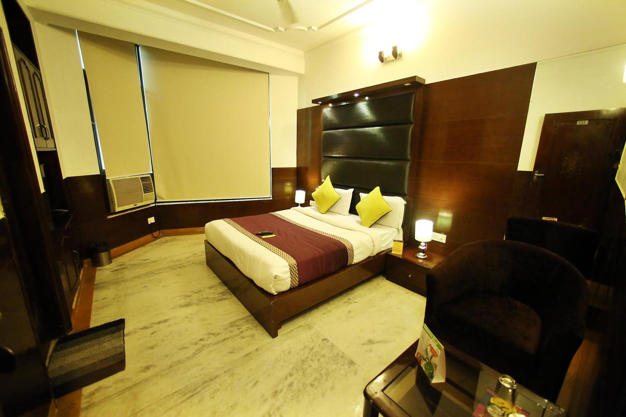Hotel Aero Star By Star Group นิวเดลี ภายนอก รูปภาพ